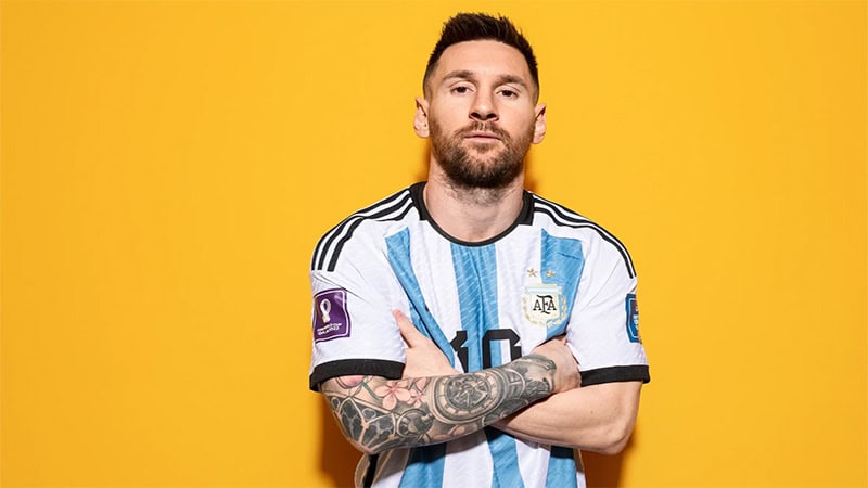 Messi tiếp tục góp mặt trong top 10 dù qua Mỹ "dưỡng già"